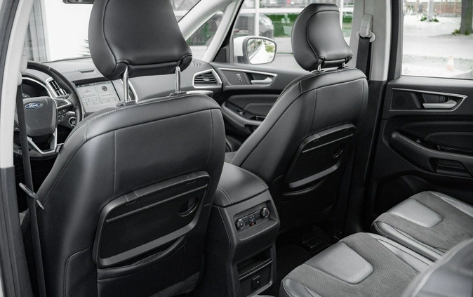 Ford Galaxy cena 89500 przebieg: 141726, rok produkcji 2017 z Kolbuszowa małe 781